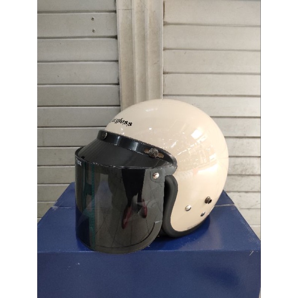 HELM JOGJA . HELM CARGLOSS ORIGINAL PLUS KACA DATAR