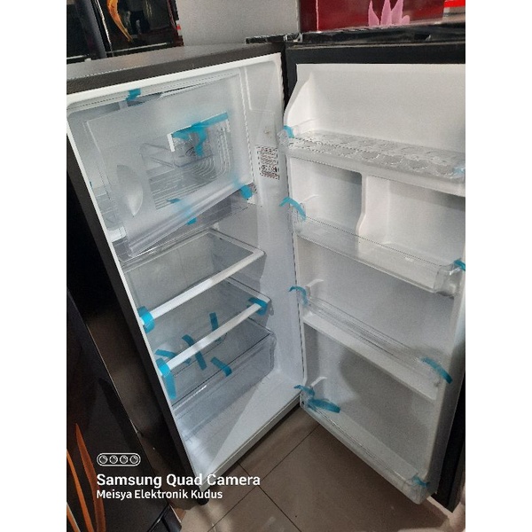 Kulkas 1 Pintu Polytron PRA 18BFX