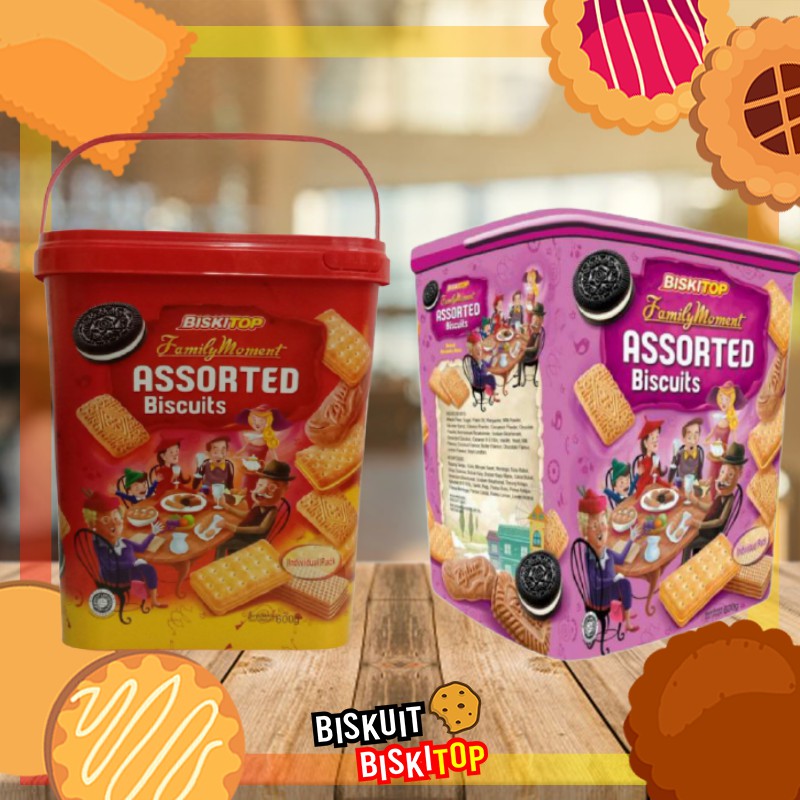 B. BISKITOP - FAMILY MOMENT 1200Gr Assorted Biskuit Kaleng Wafer Cream Biskuit keluarga Lebaran