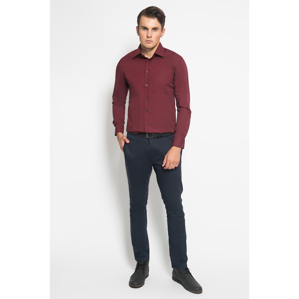 Alisan Kemeja Lengan Panjang Polos Slimfit PLSSFLS Maroon / Ramayana Jatinegara