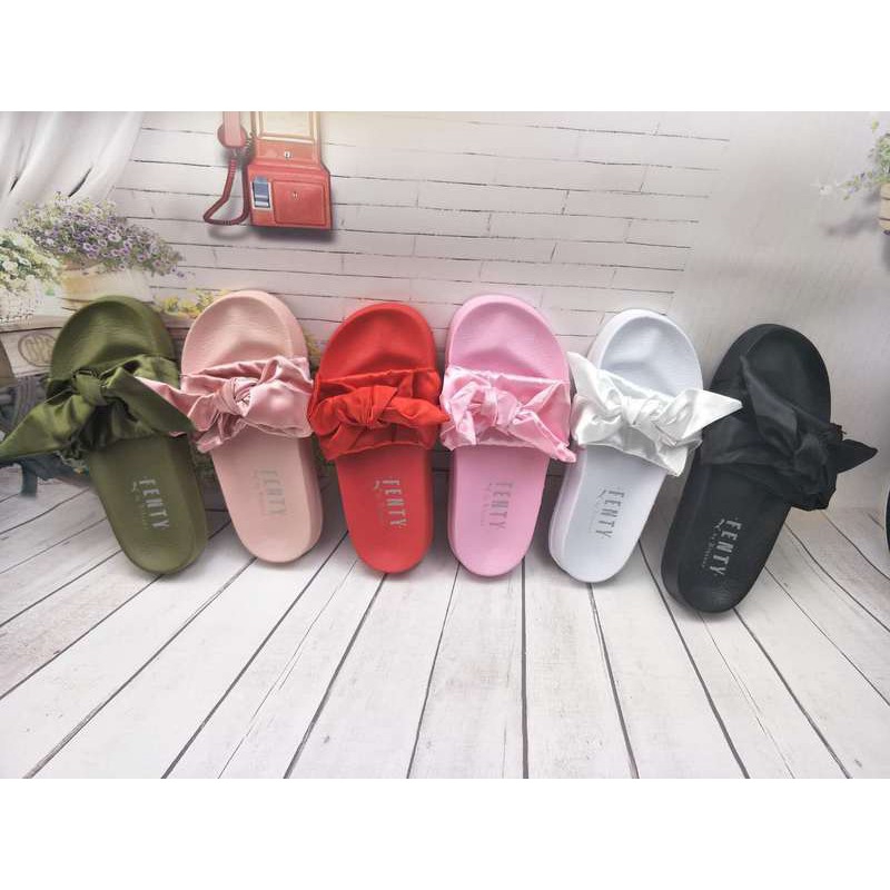 puma fenty flip flops