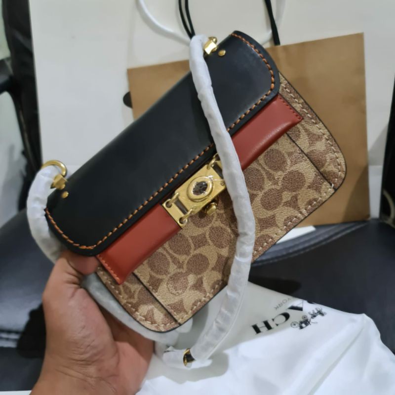 Tas Selempang Kecil Wanita Coach Leather Original tali rantai emas ori murah lengkap kulit cewek