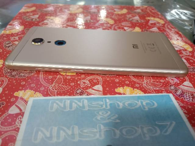 Casing Backdoor Xiaomi Redmi 5