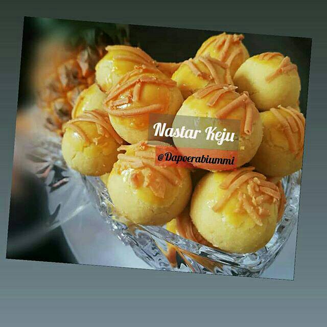 

Kue Nastar Lumer