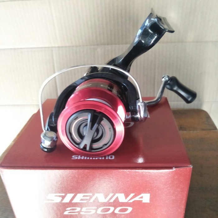 Reel Pancing Shimano Sienna 2500 FG