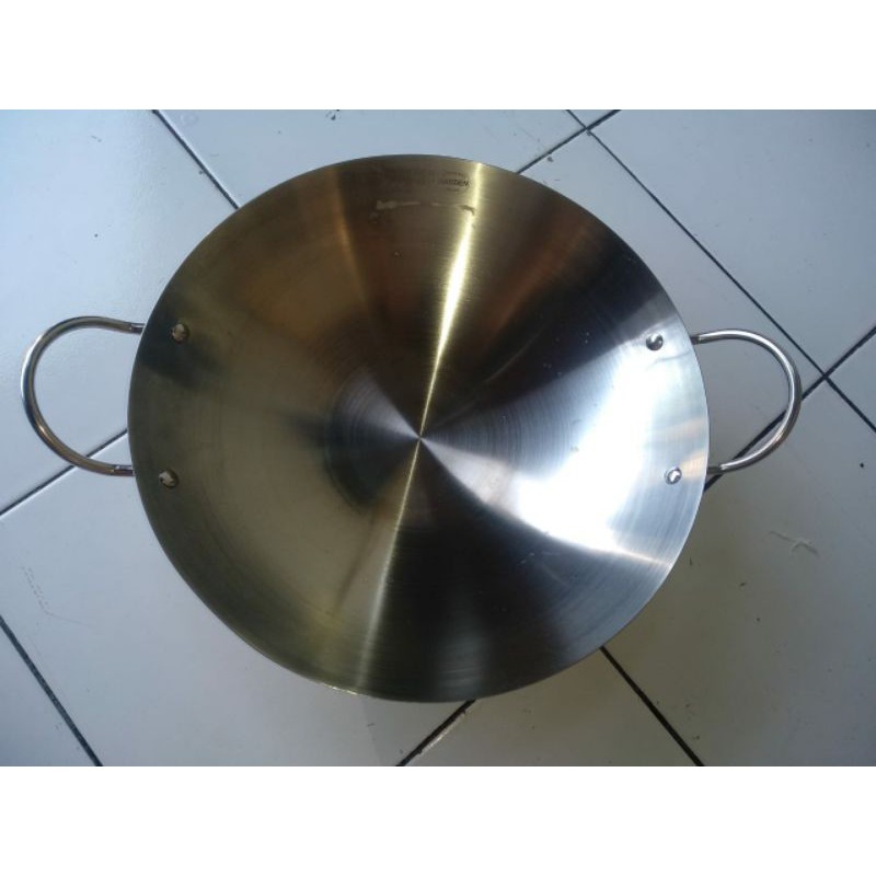 Golden flying fish wajan