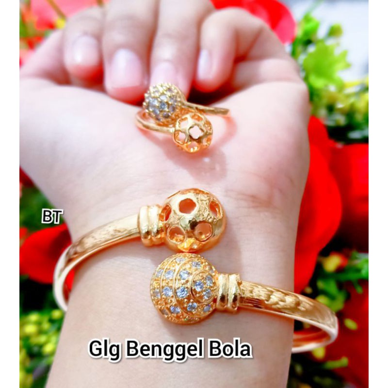 GELANG WANITA BENGGLE MOTIF BOLA FULL PERMATA FHASION WANITA