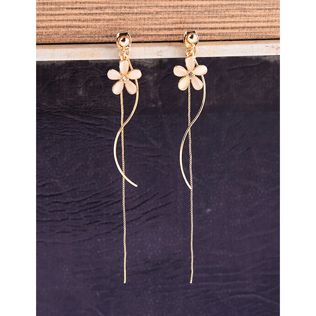LRC Anting Tusuk Fashion Gold S925 Sterling Silver Diamond Flower Tassel Earrings F95542