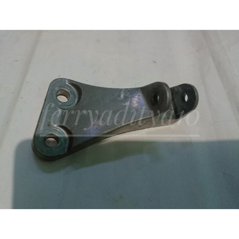Footstep foot step dudukan step belakang Nmax Kanan original