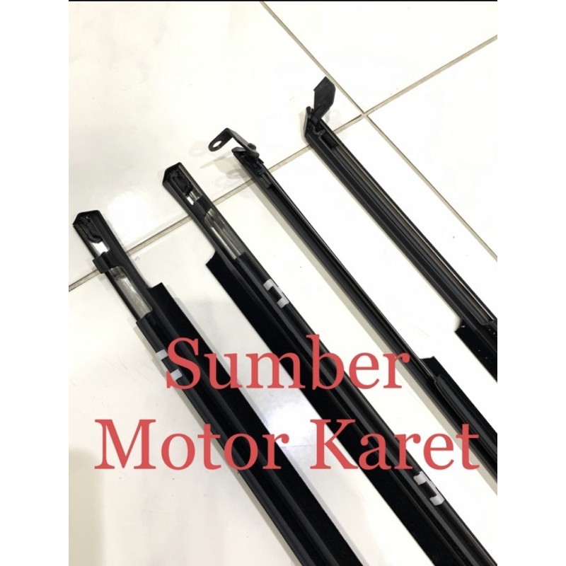 Karet Pelipit Toyota Corolla All New AE110 Tahun 1996-2002