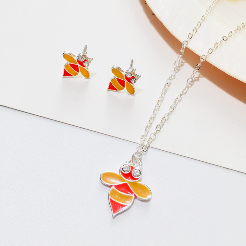 Siy Kalung Rantai Liontin Lebah Lucu Untuk Hadiah Valentine Wanita