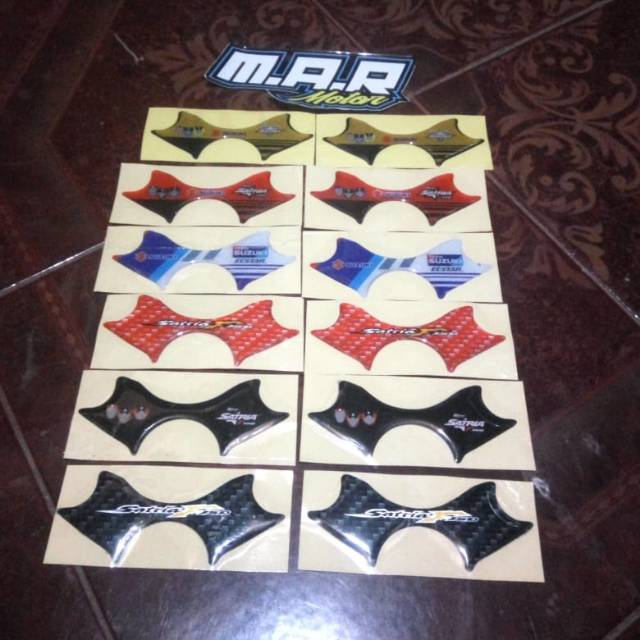 Stiker Timbul Segitiga Atas Satria Fu