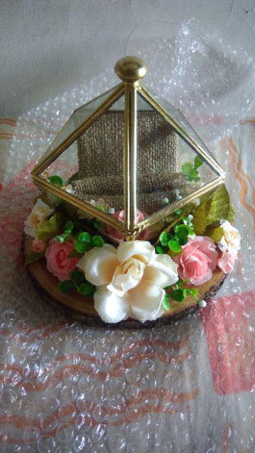 Ring Bearer Tempat Cincin Kaca Terarium