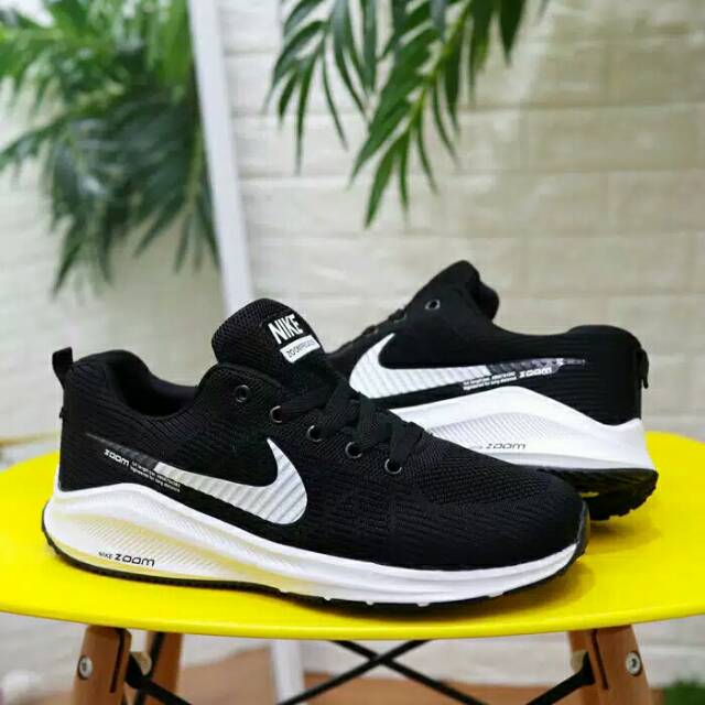 distributor sepatu nike original