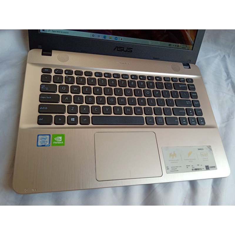Asus Vivobook X441UBR /INTEL Core i3-7020U gen 7 Ram 8 gb, SSD 256 gb