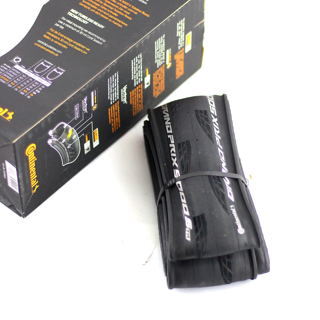 BAN LUAR CONTINENTAL GRAND PRIX 5000 S TR Black
