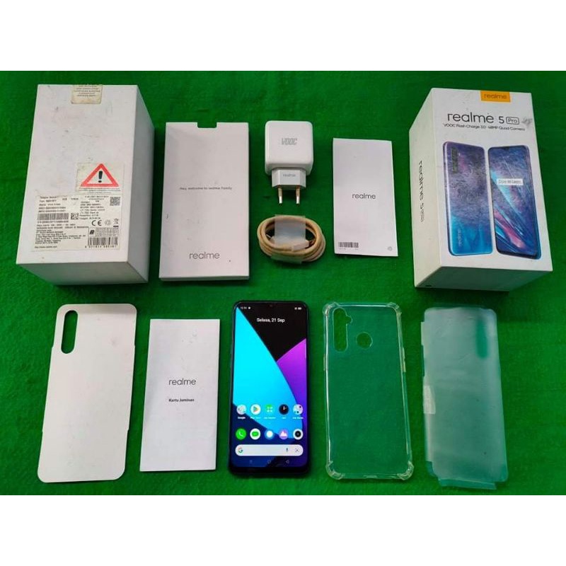 Realme 5 Pro 4/128 Hijau bekas second
