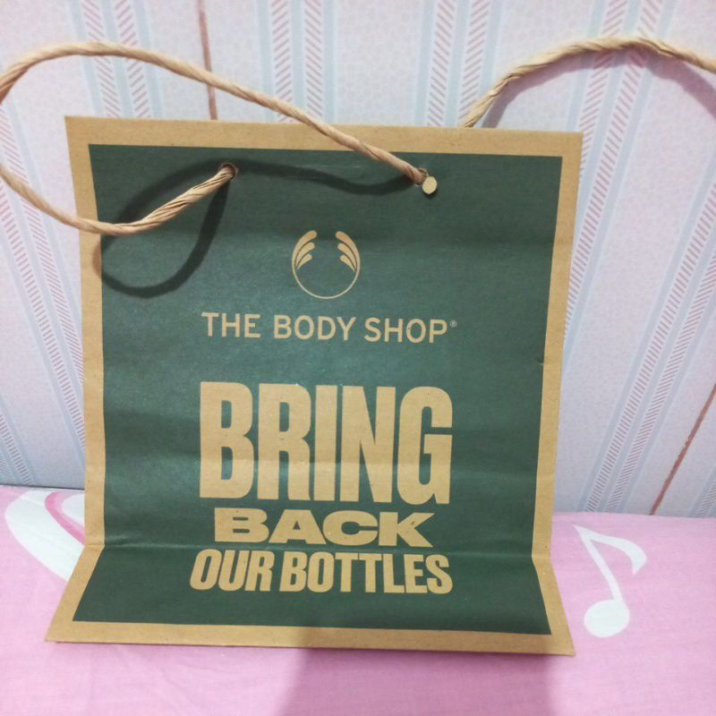 

Kantong Paper Bag The Body Shop