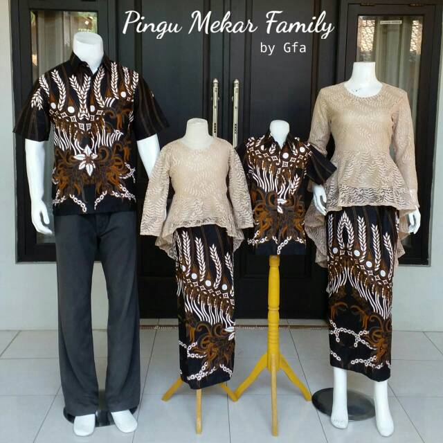 Batik Couple mekar family