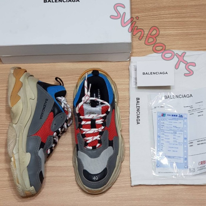 Promo sepatu sneakers pria wanita Balenciaga triple S Grey red