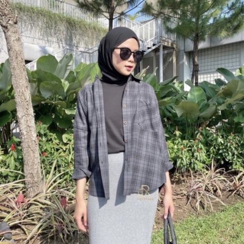 KEMEJA CROP TARTAN /KEMEJA WANITA KOTAK OVERSIZE LENGAN BALON / OVERSIZE FLANEL TARTAN / CROP TARTAN