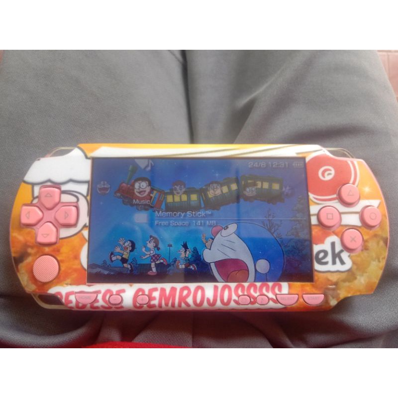 Jual PSP 1000 *Pink (32+16gb full game) Shopee Indonesia