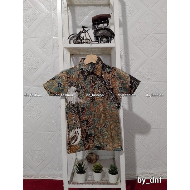 Kemeja batik anak warna coklat//kemeja batik//couple kemeja//batik//kemeja batik terbaru//kemeja anak