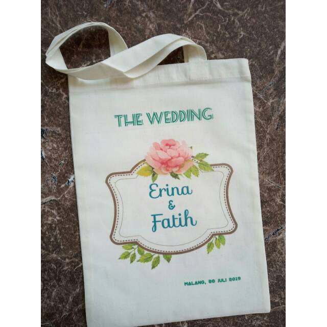 

Tas Blacu souvenir pernikahan UK.20x30 Desain custom full colour