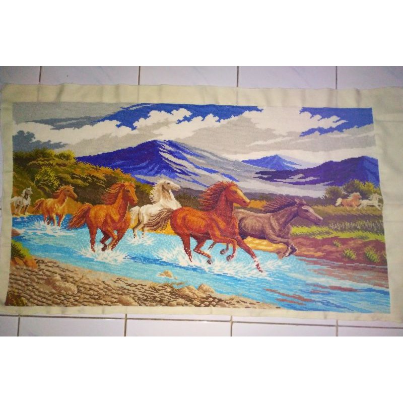 Kristik Jadi / Kruissteek / Cross Stitch 8 (Delapan) Kuda (Eight Horse) dengan Pemandangan Alam