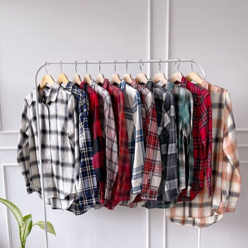 Kemeja Flanel OLD NAVY / Flanel Boyfren Shirt Unisex Outer Pria Wanita Original Branded