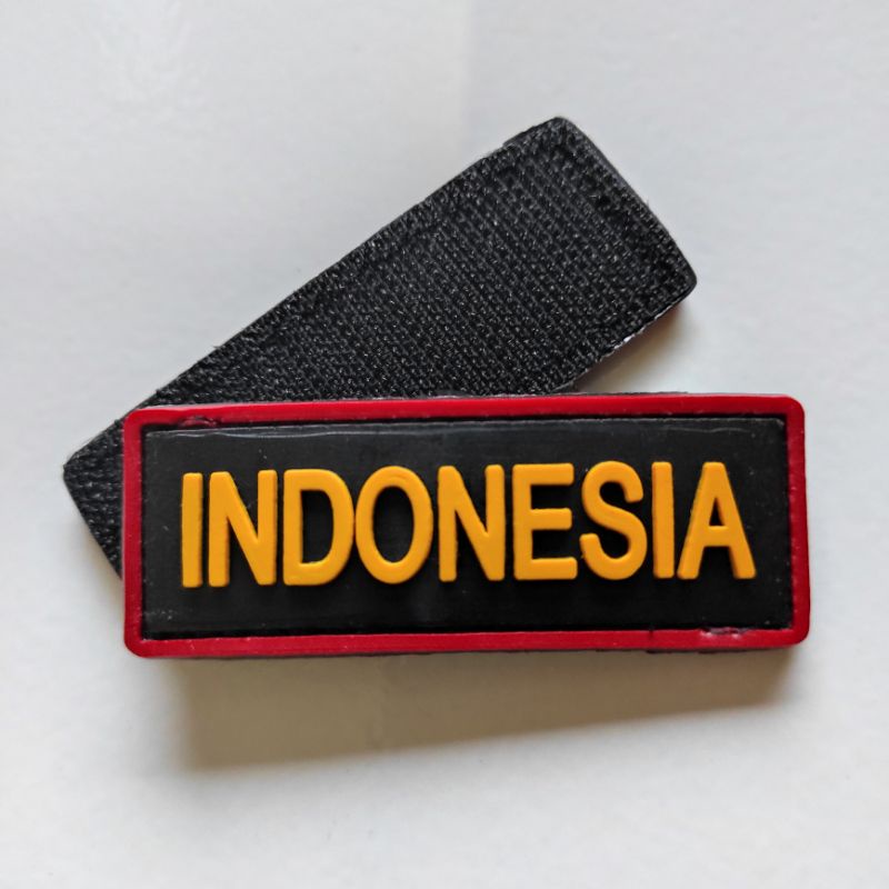 patch rubber logo indonesia tulisan kuning kecil/rubber patch indonesia/tempelan emblem karet velcro