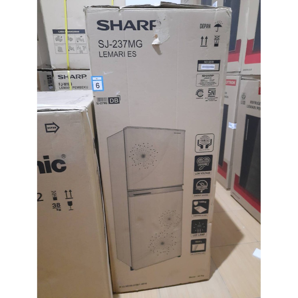 SHARP Kulkas 2 Pintu 206 Liter SJ-237MG Lemari Es Low Voltage SJ237MG