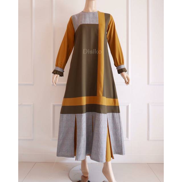 Dress Abstrak