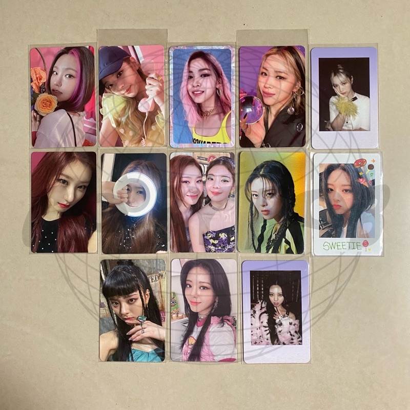 itzy yeji lia crazy in love cil album pc telpon telephone ryujin it’z icy guess who crystal ball yun