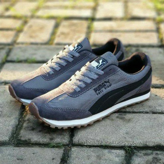 Sepatu Sneaker Pria  Puma Easy Rider Grey Black Size 39-40 Import Vietnam