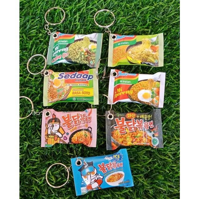 GANTUNGAN KUNCI SNACK MINIATUR MAKANAN UNIK  LUCU-1
