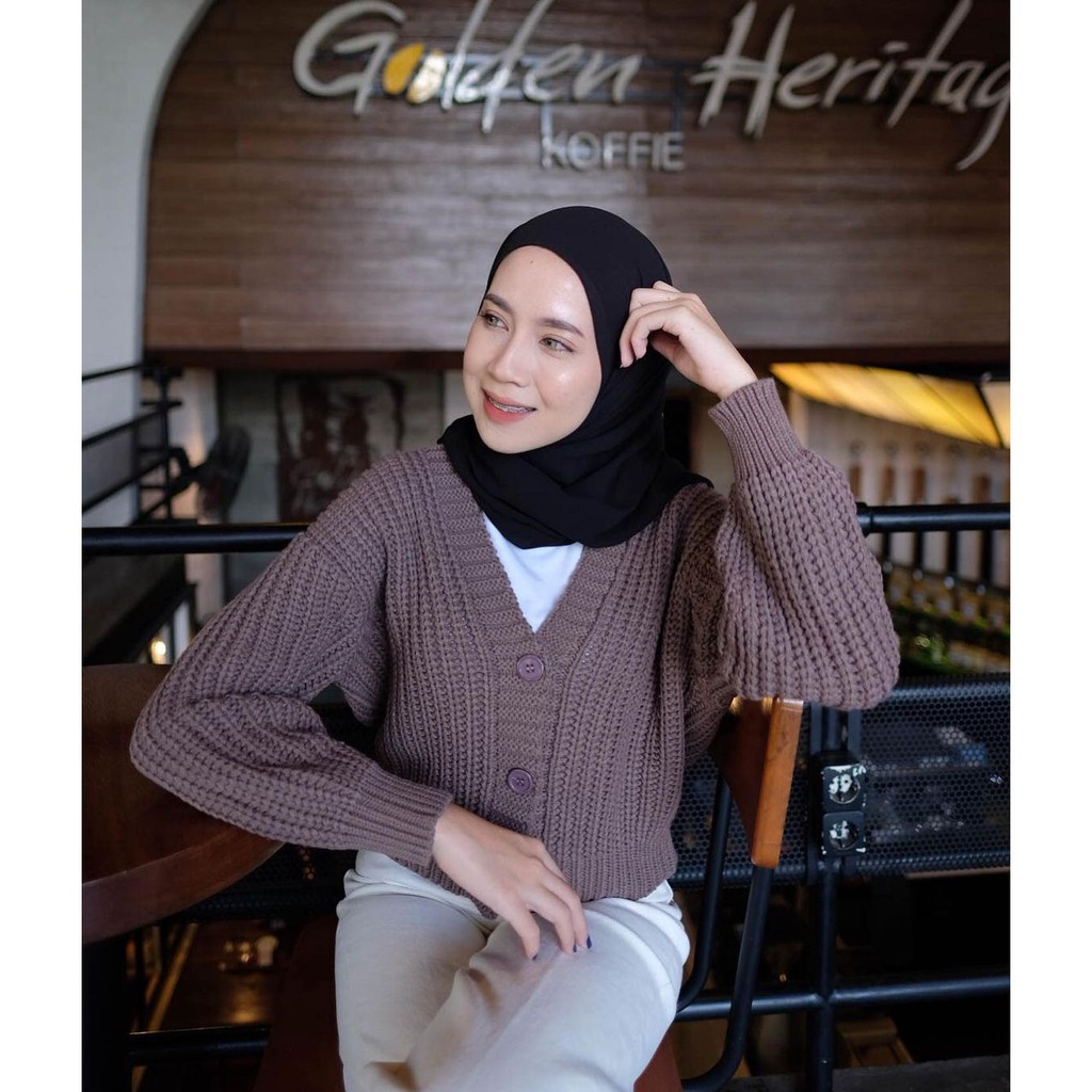 VOGUE CARDIGAN - by @classyouterwear-Vogue Milo