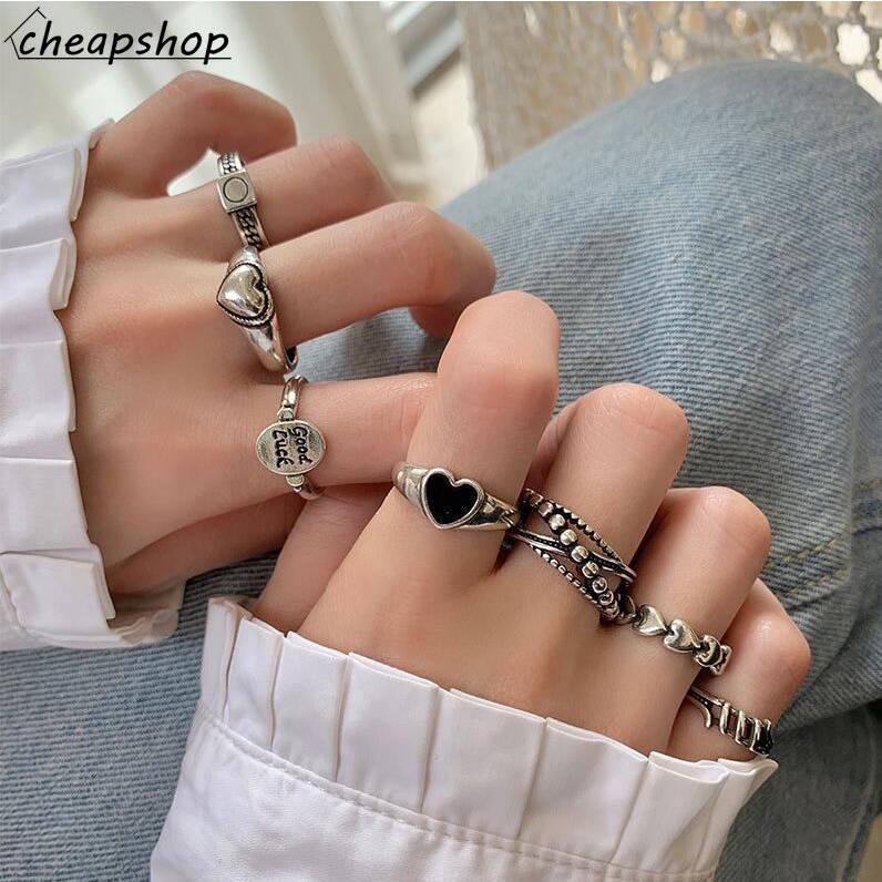 IFYOU 7pcs / set Cincin Jari Bentuk Hati Model Hollow Warna Silver Gaya Vintage Untuk Wanita