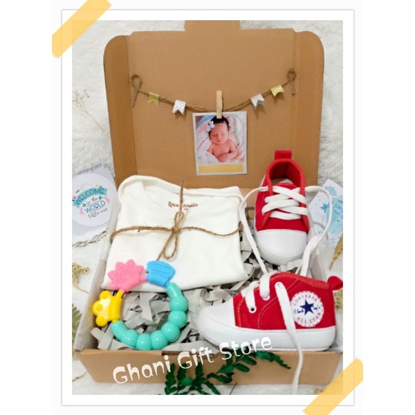 Jumper Sepatu bayi / Paket Hampers baby / Hampers bayi / baby Hampers / kado lahiran / kado bayi luc