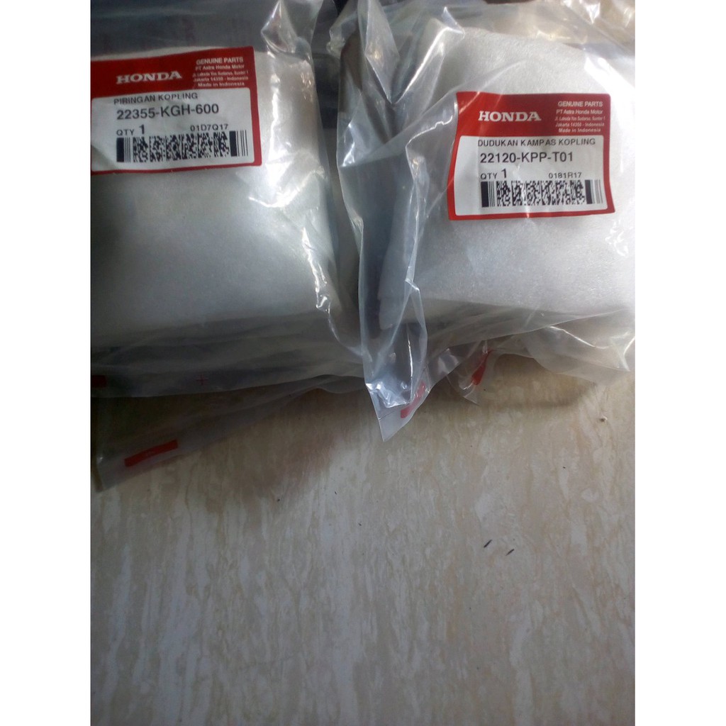 Rumah Kopling Kaki 4 plus Lawan Kaki 4 Cbr 150 Cb 150 Cs1 Original Terbaik