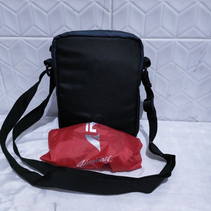 Tas selempang rei Barito 03 T20XP15XL6cm