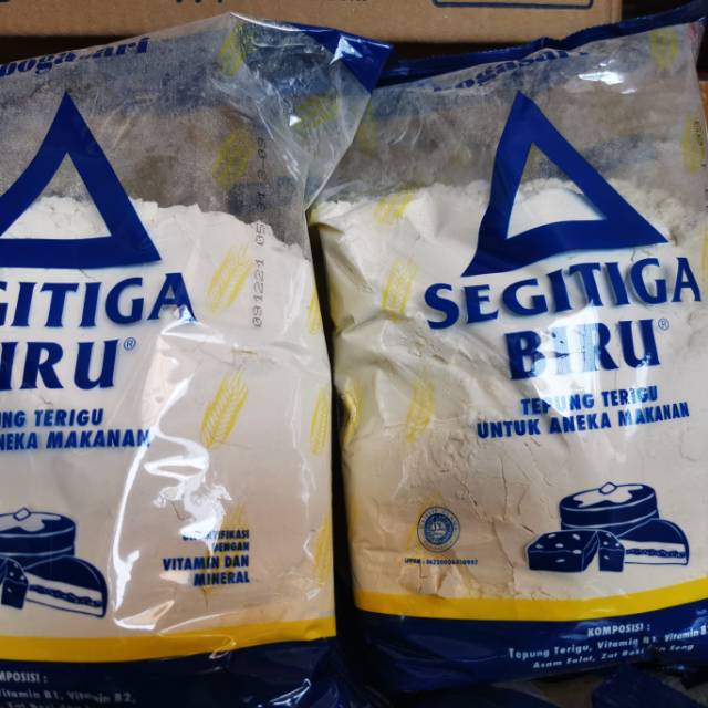 

Tepung segitiga biru ekonomis 1kg