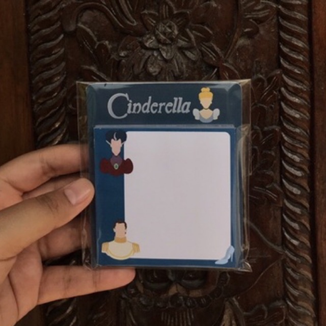 

Memopad Cinderella (1 Design)