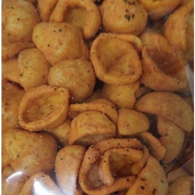 

Kerupuk Kurupuk Pedas Rambo Kerang Isi 200 gram