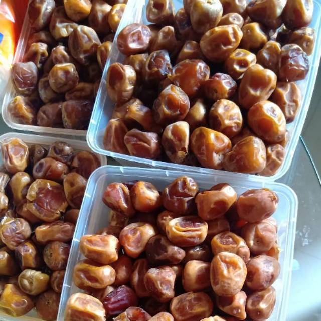 

Kurma sukari 1kg toples / kurma sukari premium / Sukari Premium / Sukari Alqossim / sukari 1kg murah