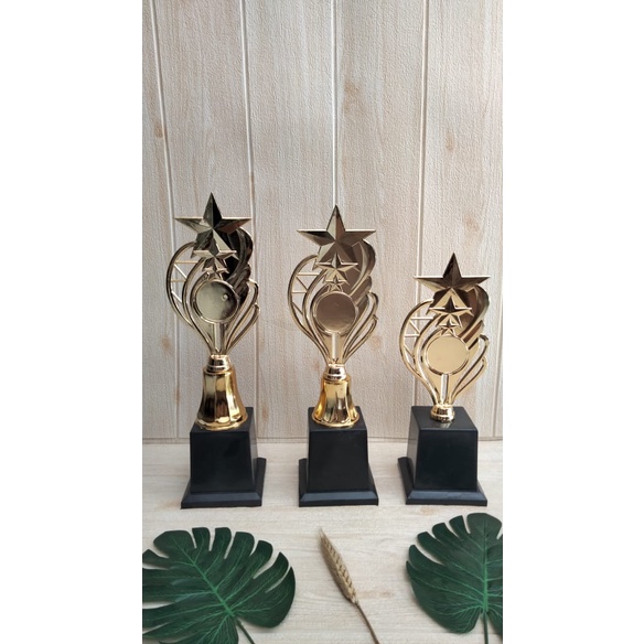 Piala Harga Grosir Trophy Kejuaraan Piala Lomba