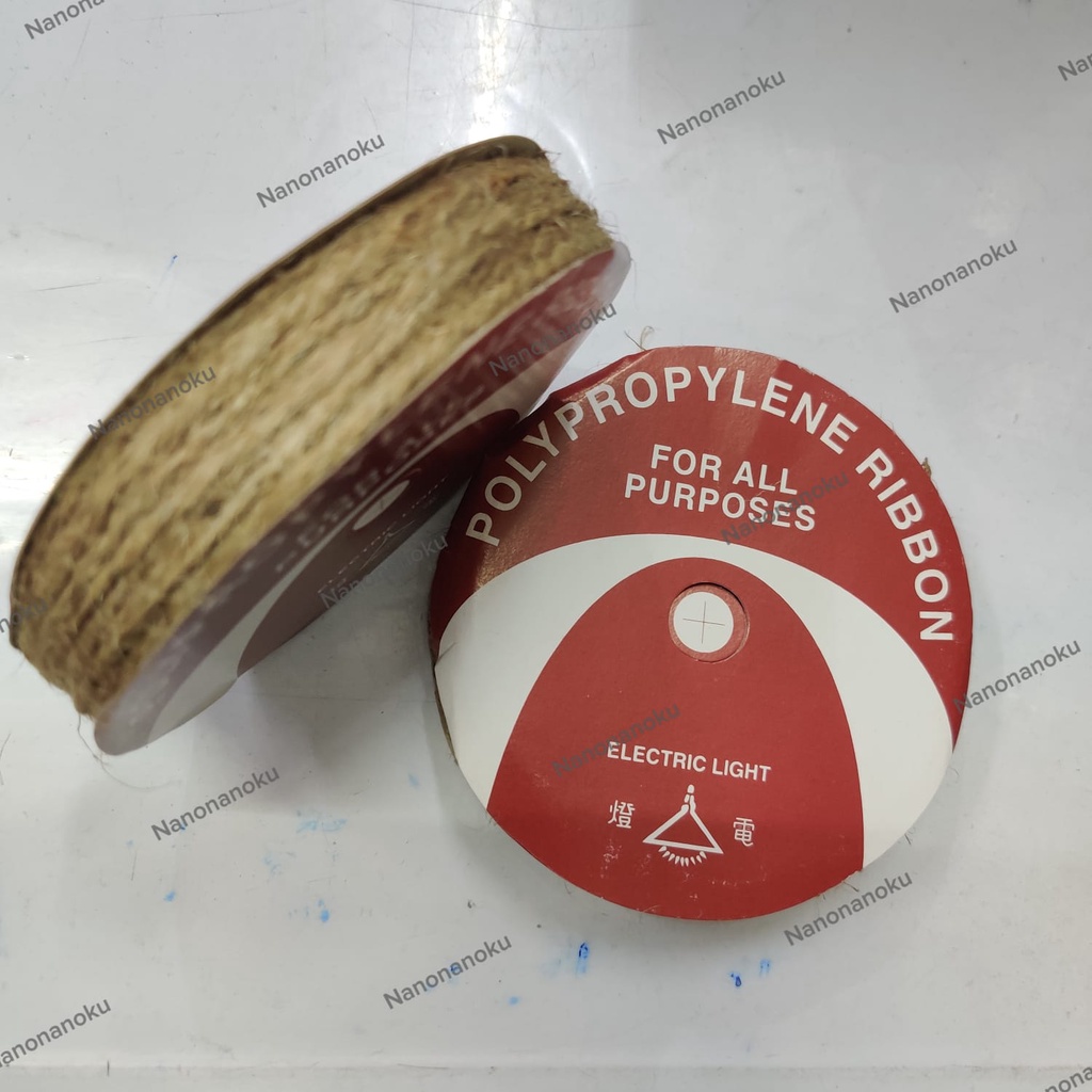 

Tali Goni Rami 2 Ply POLYPROPYLENE atau MINTON Rol Kecil ± 10 yard Hiasan Mahar Craft