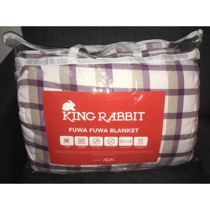 Fuwa Fuwa blanket by king rabbit