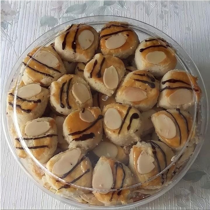 

Kue Kacang Almond Nastar Na Dira 250gram PREMIUM Kue Nastar Kue Kering Kue Nastar Kue Lebaran Kue Cemilan Lembut Lumer