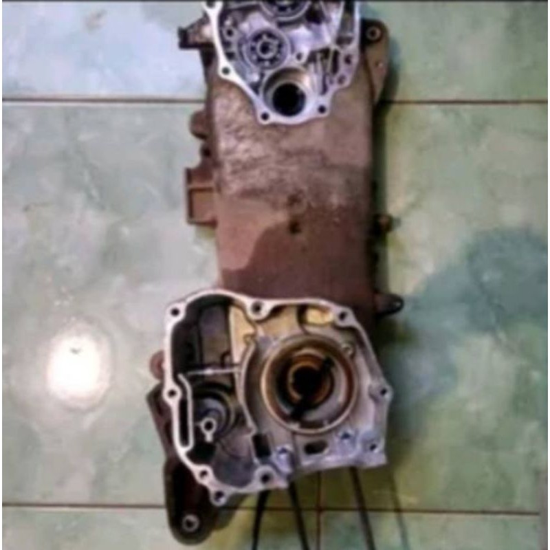 KRENGKES KIRI BEAT FI CRANKCASE KIRI SCOOPY FI SPACY FI VARIO 110 FI KODE KZL STATER KASAR 2013-2014